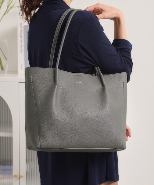 仕切りA4トート