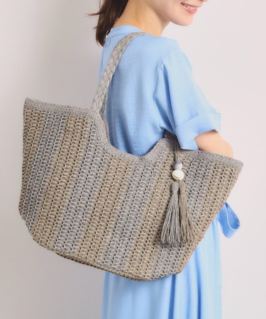 雑材ストーンタッセルトート