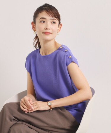 【冷感・WEB限定カラー】ボタン付きフレンチスリーブニット