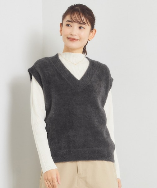 フェザーヤーンニットジレ