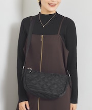 【撥水】ダイヤ柄キルティングショルダーバッグ