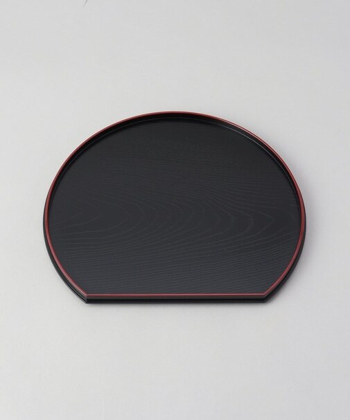 9.5木目半月盆 黒渕朱