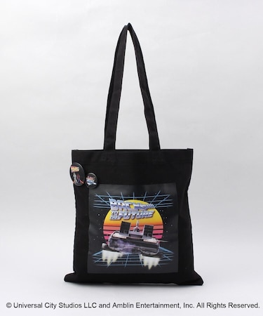 缶バッジ付きトート BKタイムマシンン＜Back To The Future バックトゥザフューチャー＞