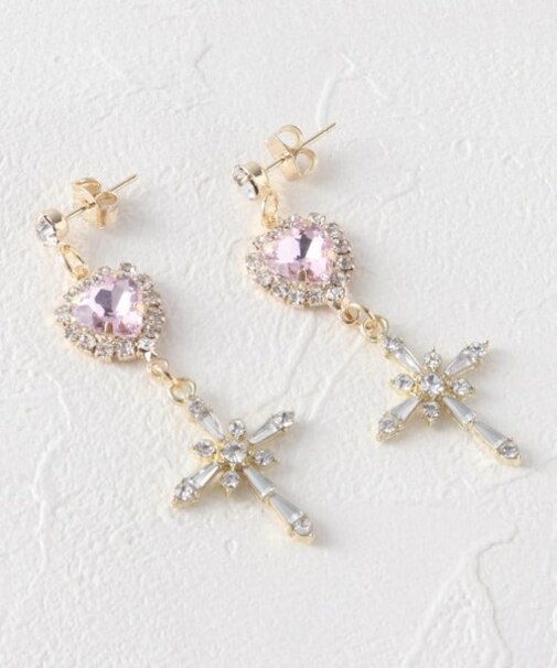 ハート×クロスピアス