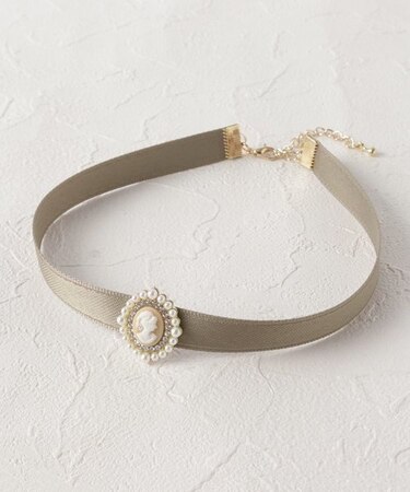 カメオチョーカー