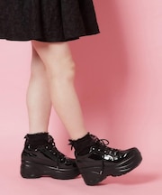 <脱ぎ履きしやすい>ファスナー付厚底スニーカー