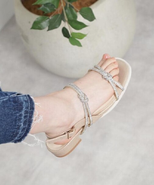 ラインストーンサンダル