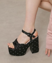 【ラク盛り／サンダル】リピーター続出／脚長美脚　ツイストリボンサンダル