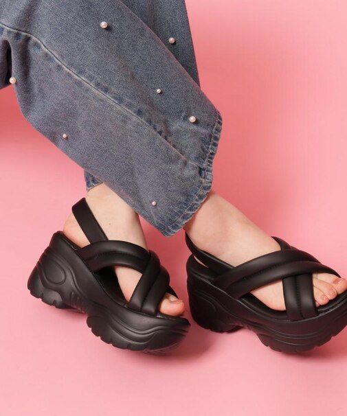 厚底クロスサンダル パデットサンダル