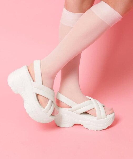 厚底クロスサンダル パデットサンダル