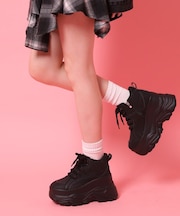 ハイカット厚底スニーカー