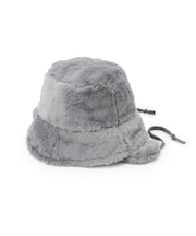 イヤーフラップ付きハット