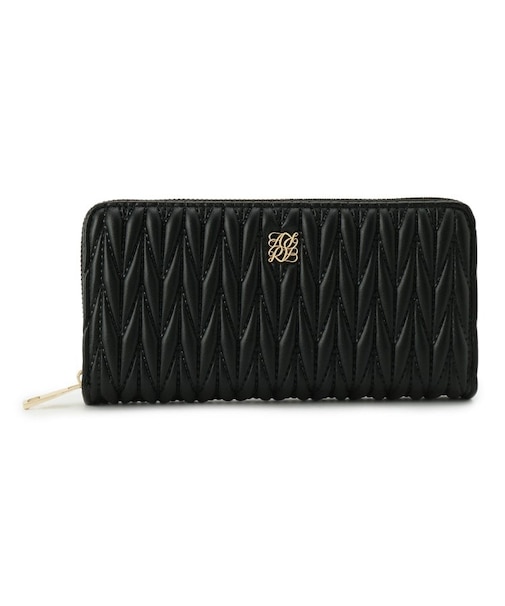 収納力◎　キルティング長財布