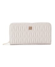 収納力◎　キルティング長財布