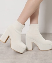 【ラク盛り／ショートブーツ】リピーター続出／脚長美脚 厚底ショートブーツ 26SS