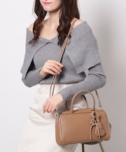 チャーム付横長ボストンバッグ