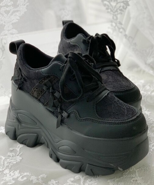 厚底リボンスニーカー