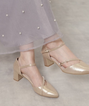 ポインテッドトゥパール調付きセパレートパンプス