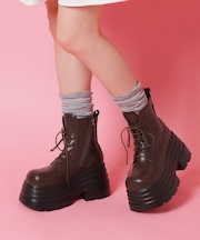 厚底レースアップ