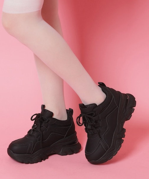 厚底スニーカー