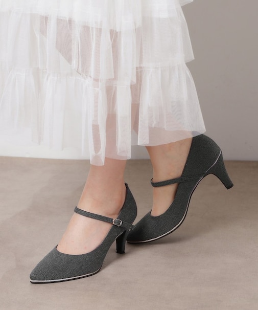 ラメパイピングストラップパンプス