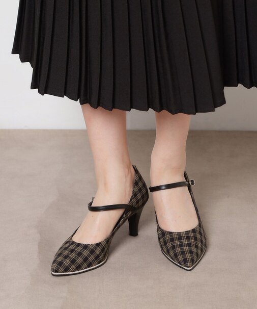 ラメパイピングストラップパンプス