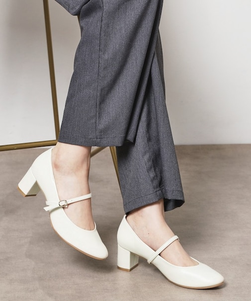 【レイン対応】取り外しストラップパンプス