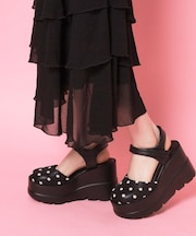 厚底ストラップパンプス