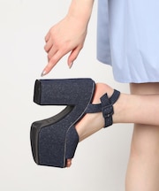 アゲ盛りサンダル