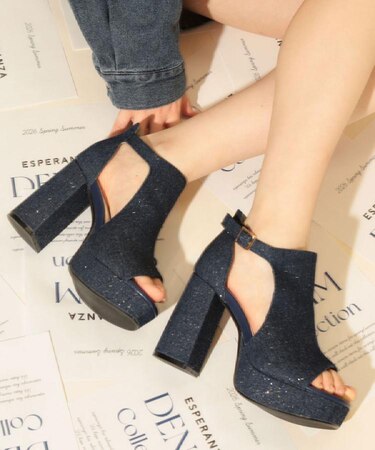 チャンキーヒール厚底サンダル