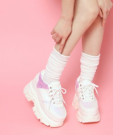 グリッター厚底スニーカー