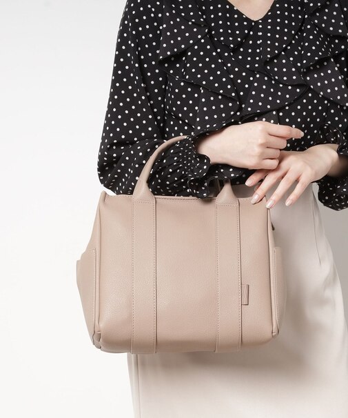 6ポケットパーテーション2WAYトート