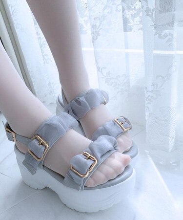 厚底シアーギャザーベルトサンダル