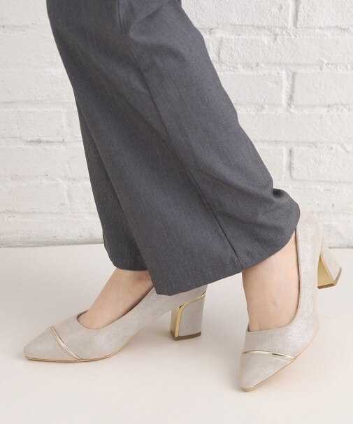 ジュエルブロックヒールパンプス