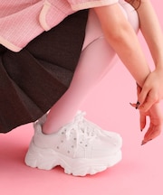 厚底キラキラスニーカー