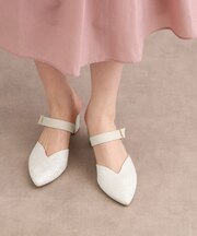 シャイニーミュールパンプス
