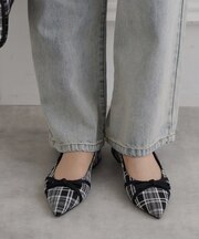 リボン付きフラットパンプス