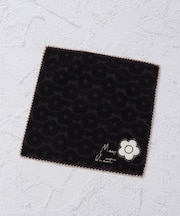 ◆MARY QUANT タオルハンカチ デイジーアップリケ