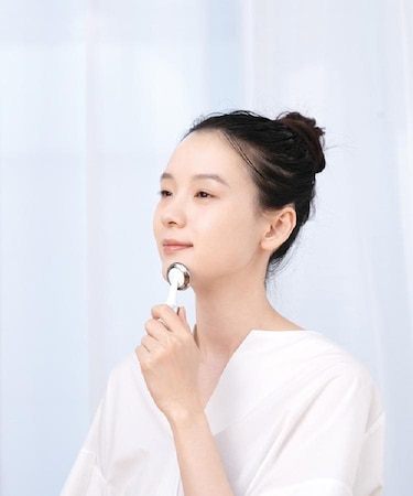 ◆FESTINO フェスティノ 充電式フェイシャルスキントリートメント