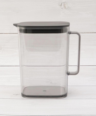 棚に収まる 冷水筒 1.2L