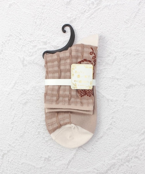 ◆あなたに優しい 逆スパ チェック花 クォーターソックス