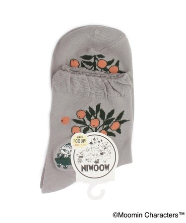 ◆MOOMIN ロークルーソックス ミイ刺繍&木