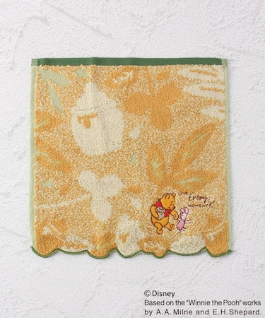 ◆ディズニー 『くまのプーさん』 タオルハンカチ ナチュラハニー