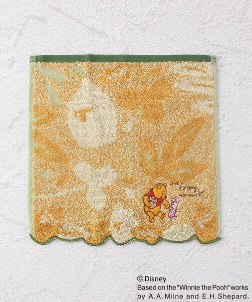 ◆ディズニー 『くまのプーさん』 タオルハンカチ ナチュラハニー