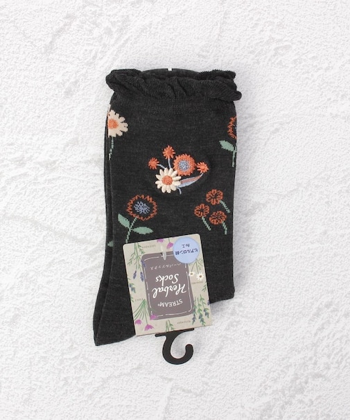 ◆ブローチ刺繍ロークルーソックス