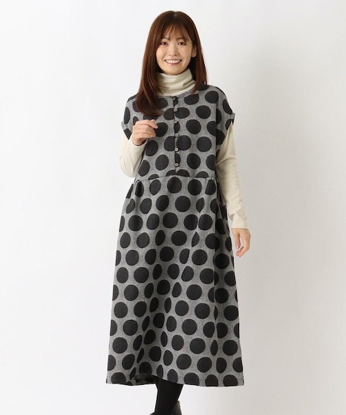 ドットジャカード フレンチスリーブワンピース