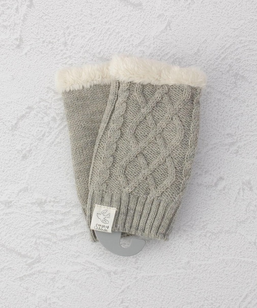 【ワンズテラスオリジナル】ケーブル編み ニットハンドウォーマー