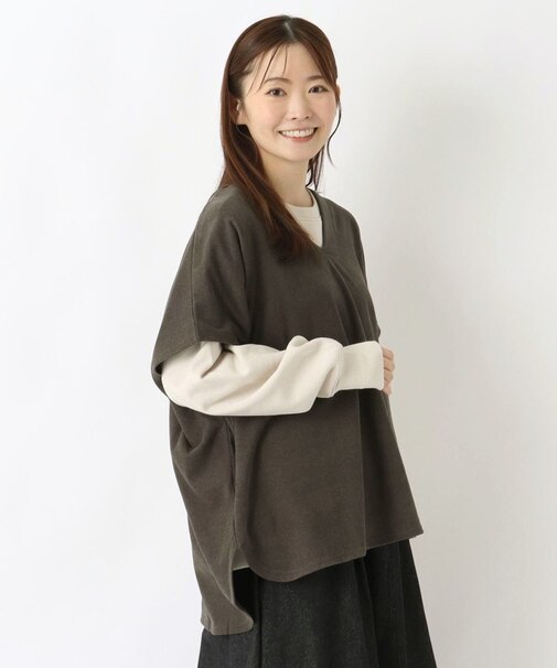 スムースVネックプルオーバーベスト