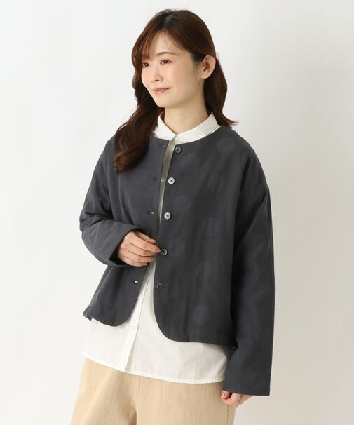 ドットジャカードノーカラージャケット