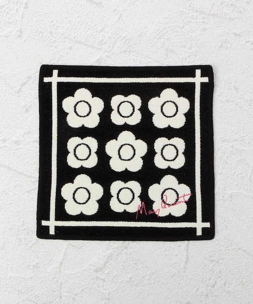 MARY QUANT タオルハンカチ デイジーロゴ刺繍